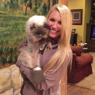 ashcellison's profile picture. Life goes on, days get brighter.