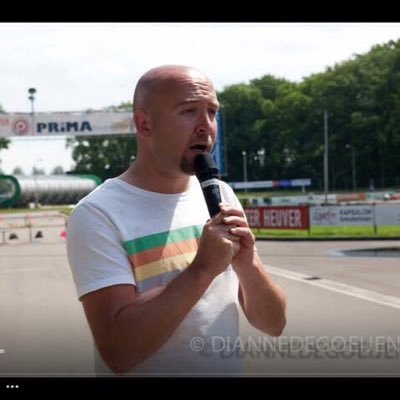 Hayoho's profile picture. Docent Travel & Leisure @Landstedembo | Vader van Dylan | Voetbal | Fan van @MarushkavanO | Voorzitter TV Sleen | Tennis | NGF-lid |