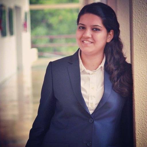 #CommerceGrad #MBA #HappyGoLucky #LoveTravelling #LoveforPets IG @riddhi.pp  Snap @riddhikartik