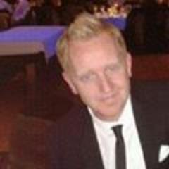Middle aged man battling bulging waistline and BPD. Officialy retired gentleman from frontline ambulance crew. Regular mental health writer forHuff Post UK .
