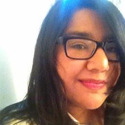 YasmeenMunshi's profile picture. 