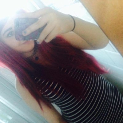 Irish, singer, songwriter I play guitar and piano follow 23/11/15paul