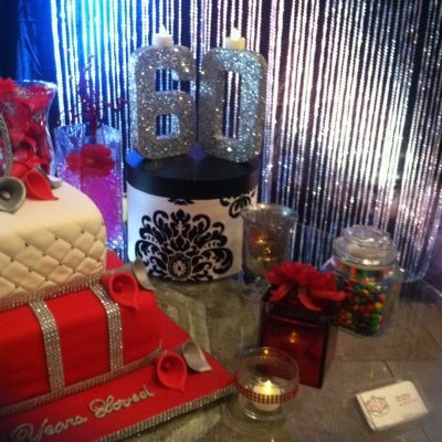 elegant touch event offering her customers unique design for next event