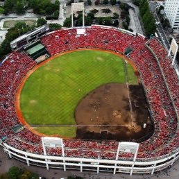 サッカースタジアムがこの地にできるまで戦い続ける。