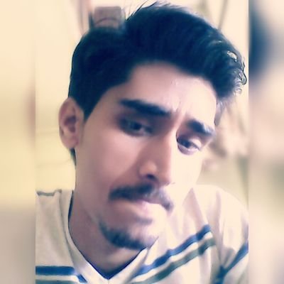 shreejeetpati's profile picture. Bahut taklif deti h na meri baatein tumhe
Dekh lena ek din meri khamosi tumko Rula degi..!!