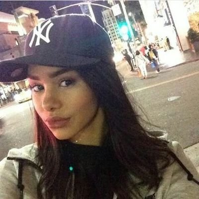 aliyahrpglns's profile picture. g dla culture g ouvert mon cahier