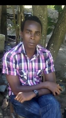 emankarino's profile picture. Writer;wannabe author.