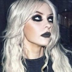 taylorrpglns's profile picture. 