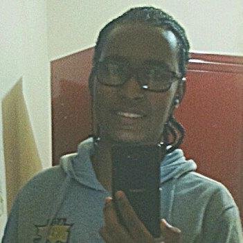 Geek/nerd. Programador. Imperfeito.
Humano (eu acho rs).