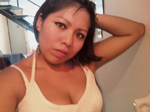 danakaroles's profile picture. 