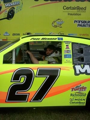 RossMania's profile picture. 