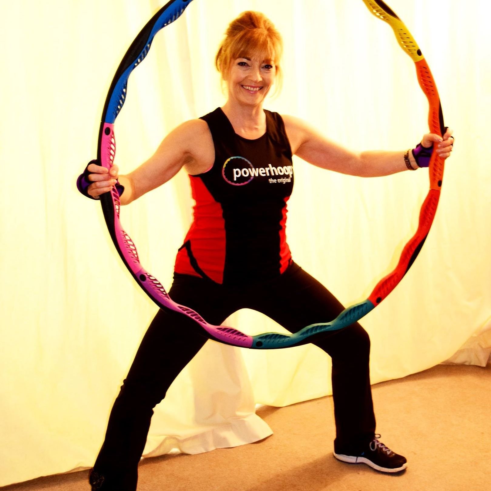 Fitness Professional bringing fun into fitness & fitness to YOU into the community. Powerhoop, Pilates & Yoga