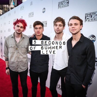 its5soslive's profile picture. 5SOS live • @5sos