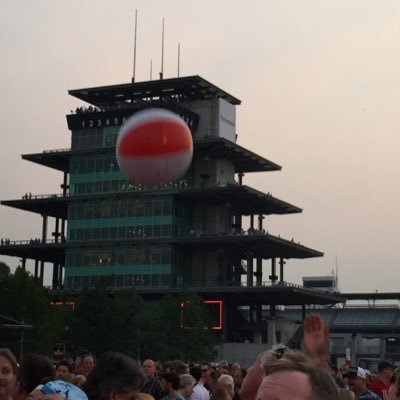 The Indianapolis 500 is the greatest race in the world! Racing photos and comments with a touch of humor!