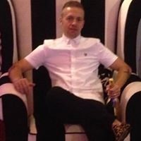 deakbhoy's profile picture. 