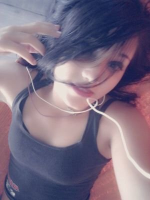 lucimara_lobato's profile picture. 