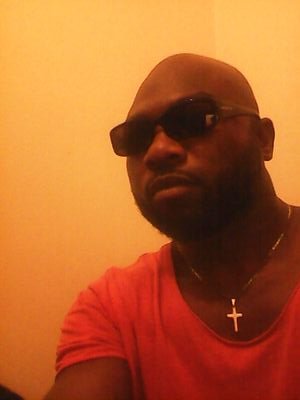 tonyfavour44's profile picture. 