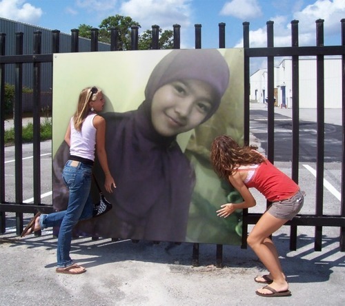 Aqu Cwe yang Bysa dja,
Hidup SderHana,
N Ga Lebay Tntu Na , ,