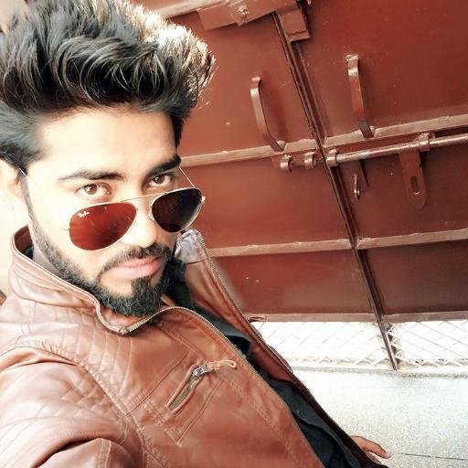 deepc2vinu's profile picture. 