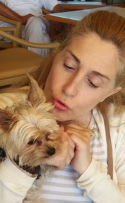 rosalindarocky's profile picture. 