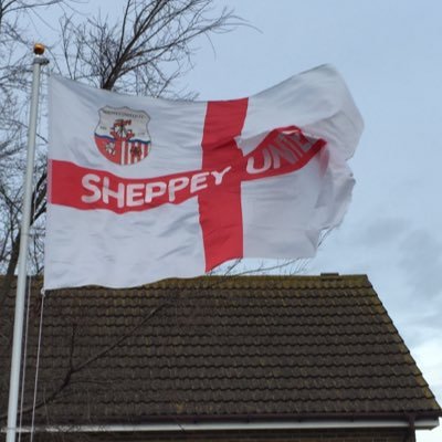 love my wife and kids and Sheppey Utd FC 
#itesitesbaby