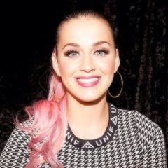 RT all your fav things about Katy! (looks, songs, haircolours, performances...)