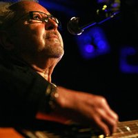 Mick Jones (@themickjones) 's Twitter Profile