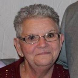 LungsforLauraO's profile picture. Double lung transplant candidate, fabric crafter, dog rescuer, jigsaw puzzle afficionado, Canadian in Ohio