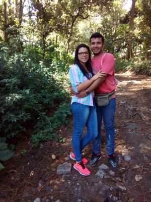 No dejo que las circunstancias me cambien, yo sigo tratando de ser feliz.