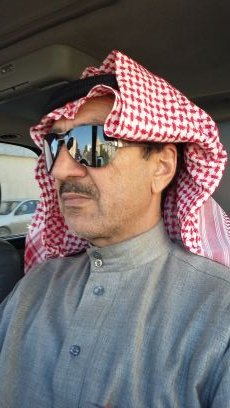 خلك على النية تجيك التوافيق /لو اكثرقلوب المخاليق ضلماء /الله يبل الريق في حزة الضيق/ لاشحت كفوف المخاليق بلماء