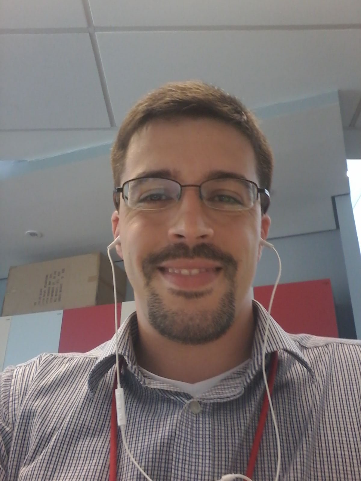 donatoferreira's profile picture. Twitt and Shout!