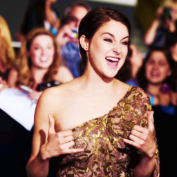 Your newest source for everything Shailene Woodley on the web. Please follow us in order to stay updated on everything Shailene.