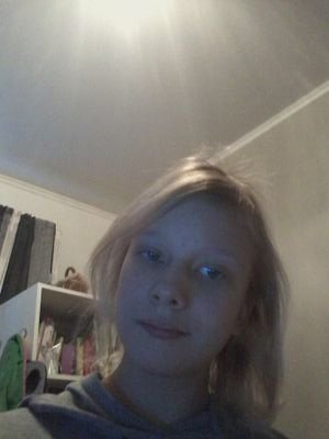 neak012's profile picture. 