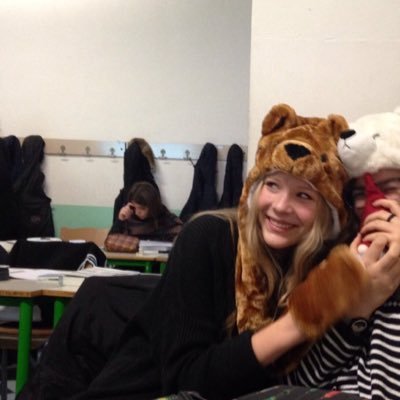 StylesPandacorn's profile picture. nothing left but picture frames