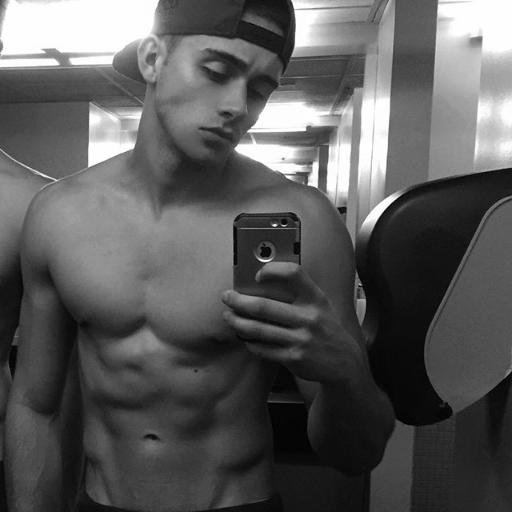 ethanrpgpdn's profile picture. i dont argue, i explain why im right