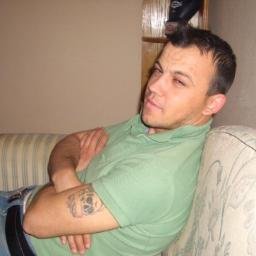 ozguralici1's profile picture. 