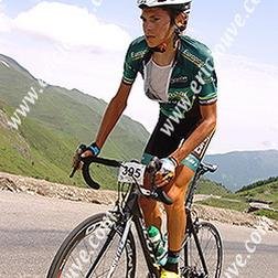 coureur cycliste, ingénieur généraliste des Arts et Métiers.