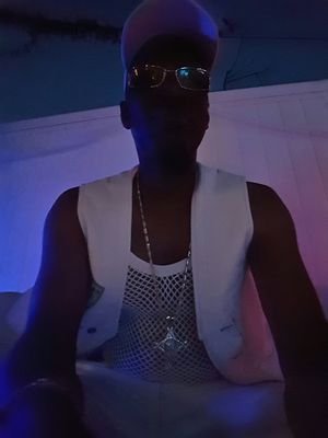 DukenBeckford's profile picture. 