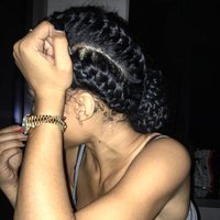 v (@agbncth) 's Twitter Profile