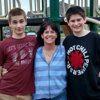 Susan U. (@utzmom) 's Twitter Profile