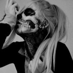 MissDontttCare's profile picture. Normal people scare me •19•Taken by the best❤️