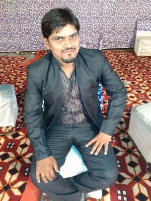 santoshdumolia's profile picture. 