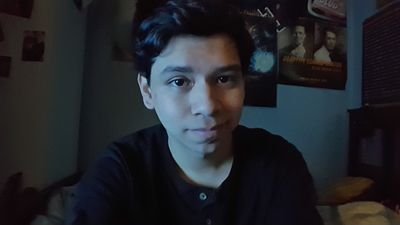 Love anything to do with movies. Enjoy games, books, memes, and music that is actually artistic: not just all money and hoes with a catchy beat.