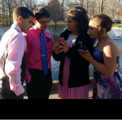 Kayleeperry05's profile picture. I won't cry for you my mascara is too expensive ❤️