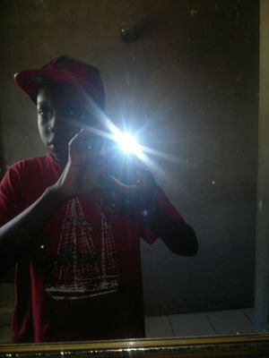 floyddhli's profile picture. 