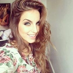 yasming26455746's profile picture. 