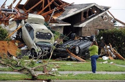 Helping people with the tornado disaster in Dallas