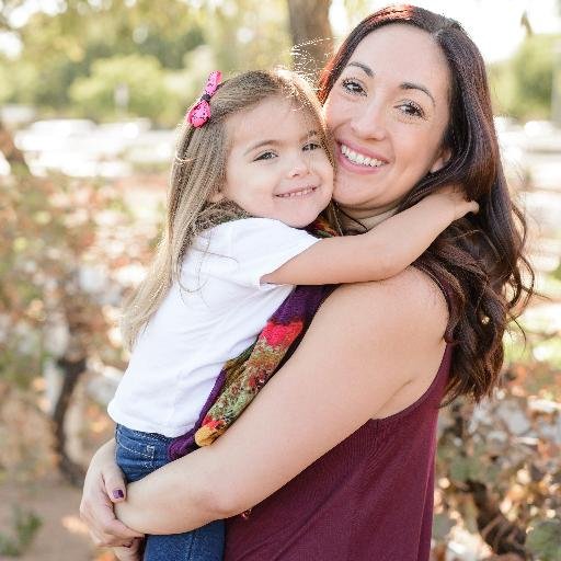 Mom of 2 sharing my own postpartum journey, daily #fitspiration, and tips/tricks to lead a happy & healthy lifestyle.