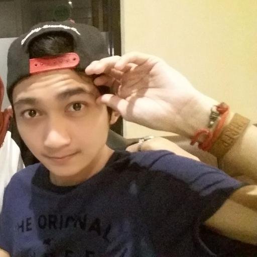 JofanNPitan's profile picture. ♥ ALLAH.SWT ♥ MY FAMILY ♥
  { FH UMY 10 }