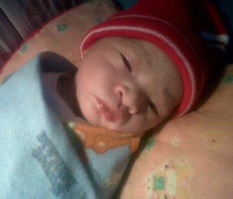 YPrayuga's profile picture. UGY : Semua terobosan yang dibutuhkan dalam hidup anda sedang menunggu di benak anda , dia mampu mengubah energi menjadi pencapaian dan kemakmuran.